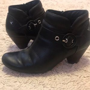 Pikolino leather booties